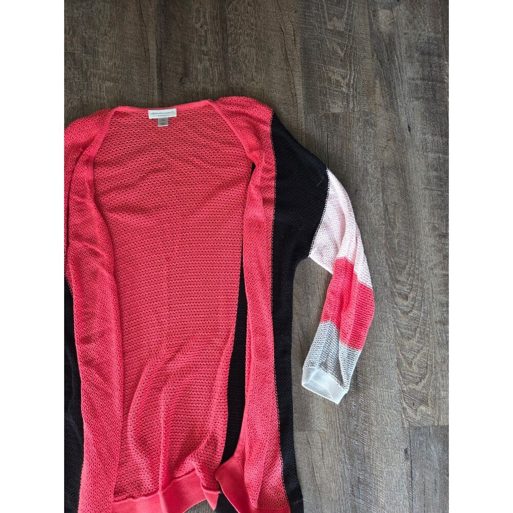 Christopher & Banks Pink Cardigan - Picture 2 of 3